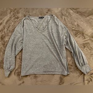 Women’s gray sweater